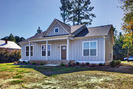 Brand NEW Modern Farmhouse